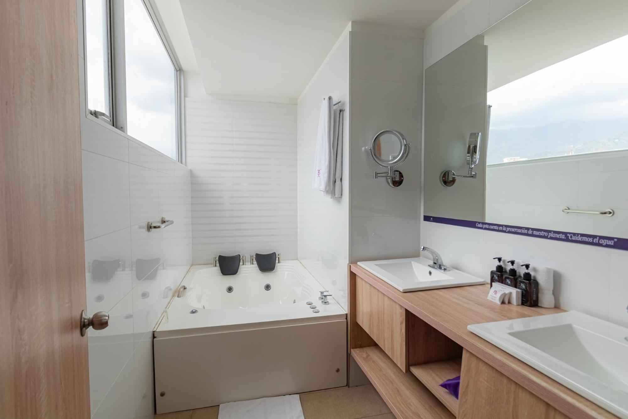 Hotel Roseliere Bucaramanga Floridablanca Luaran gambar